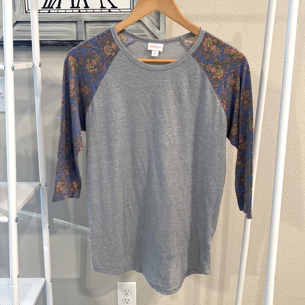 LuLaRoe baseball tee tank. Size medium, grey and flower details.